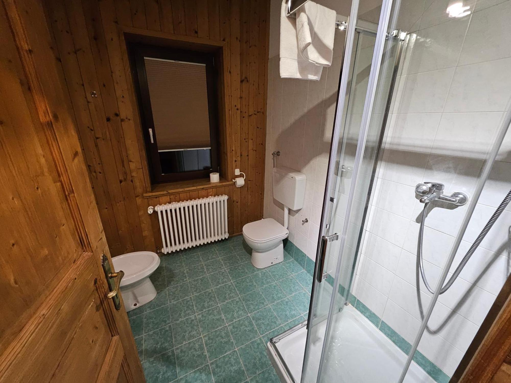 Hotel Tarvisio Four Seasons Eksteriør billede