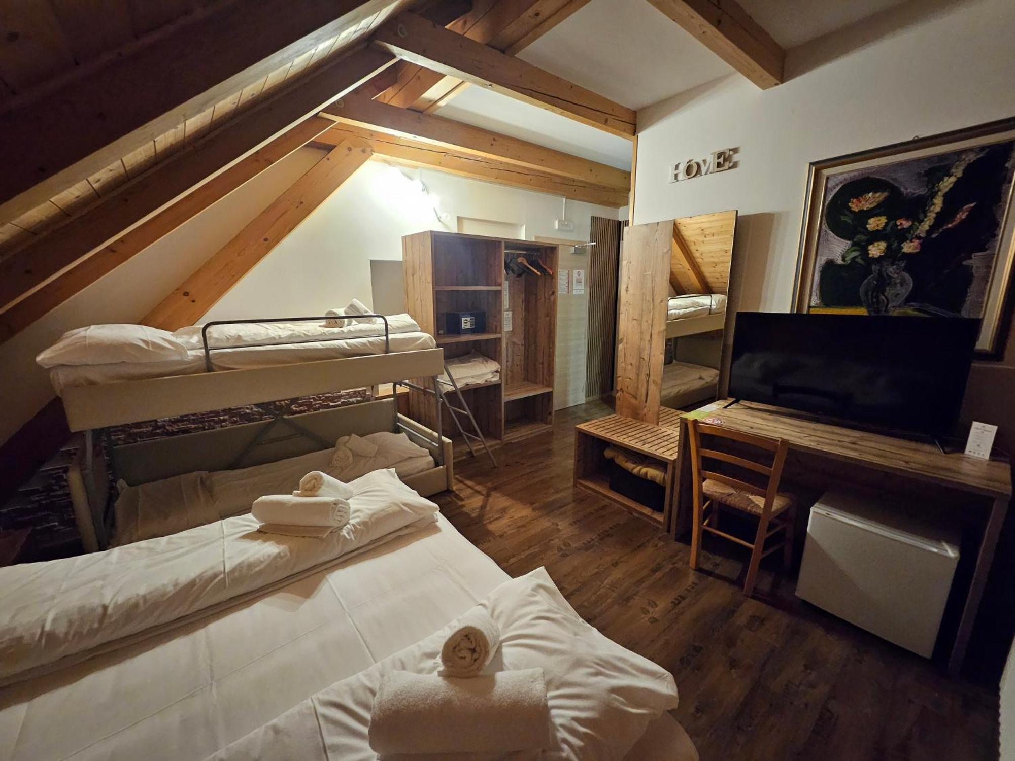 Hotel Tarvisio Four Seasons Eksteriør billede